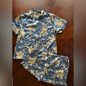 Morgan Taylor Blue and Tan Floral women  Pajama Set